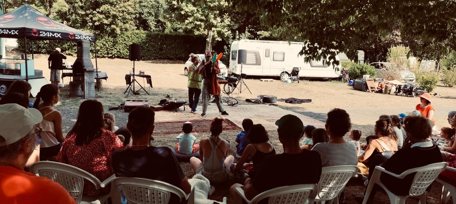 les-joizos-troupe-spectacle-le-retroviseur